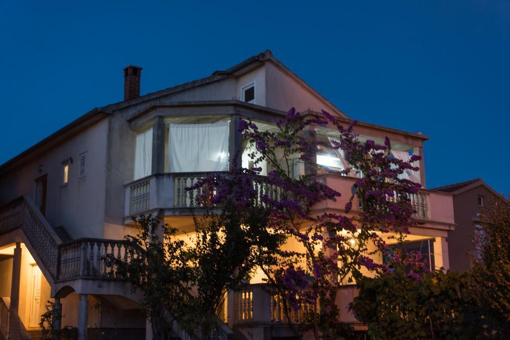 Apartment Klara Biograd Na Moru Exterior photo