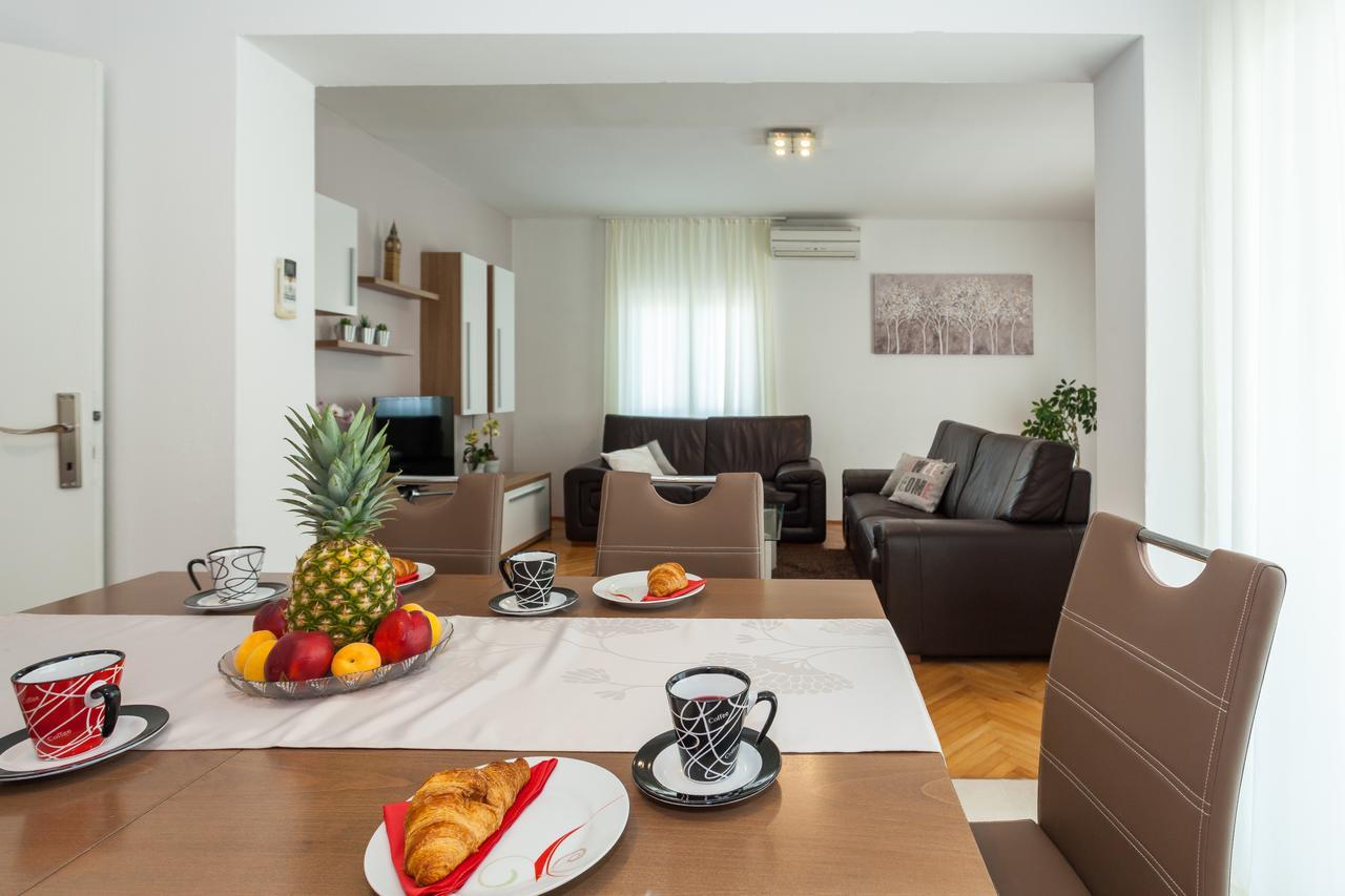 Apartment Klara Biograd Na Moru Exterior photo