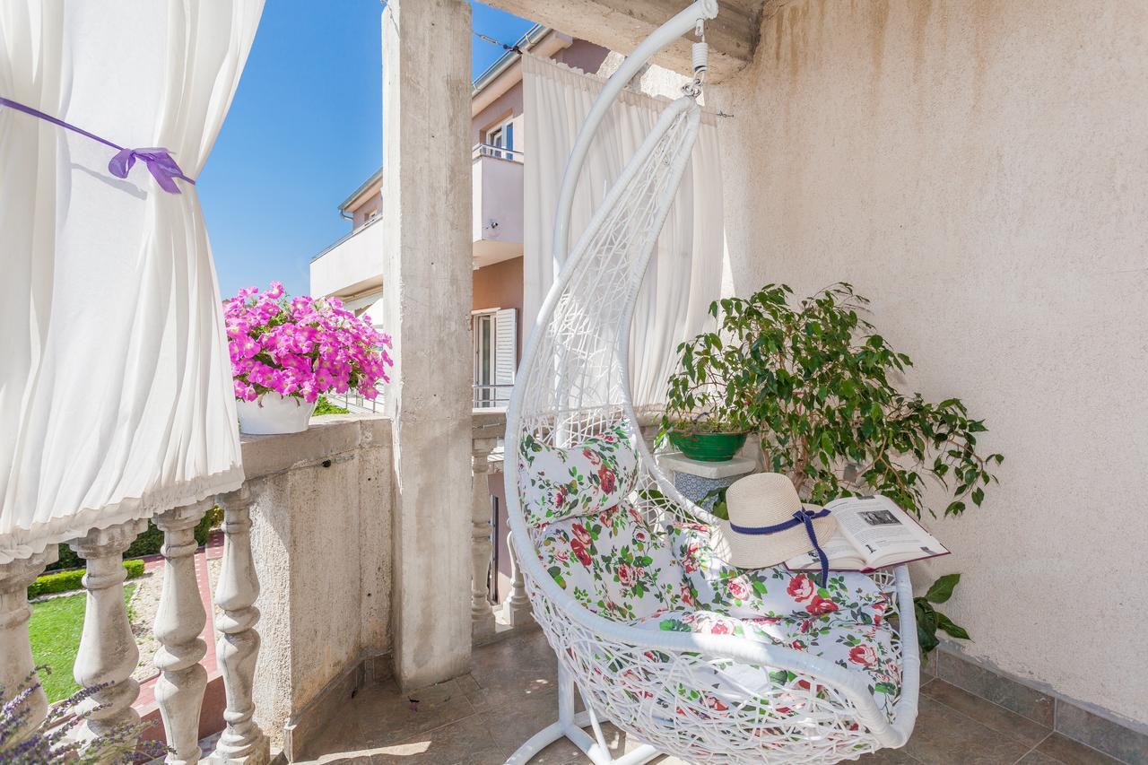 Apartment Klara Biograd Na Moru Exterior photo